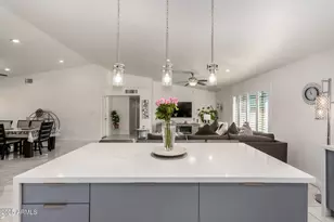 8611 E Garfield St, Scottsdale, AZ 85257 - Photo 5