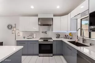 8611 E Garfield St, Scottsdale, AZ 85257 - Photo 5