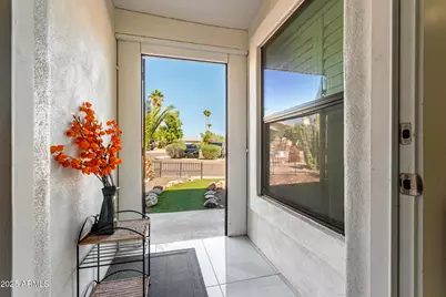 8611 E Garfield Street, Scottsdale, AZ 85257 - Photo 3