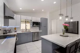 8611 E Garfield St, Scottsdale, AZ 85257 - Photo 5