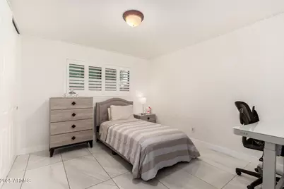 8611 E Garfield Street, Scottsdale, AZ 85257 - Photo 23