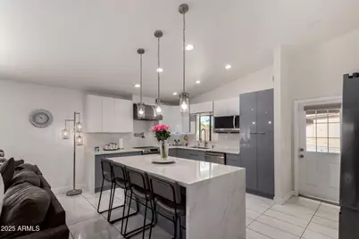 8611 E Garfield Street, Scottsdale, AZ 85257 - Photo 5