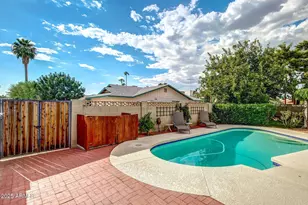 8126 N 16th Dr, Phoenix, AZ 85021 - Photo 3