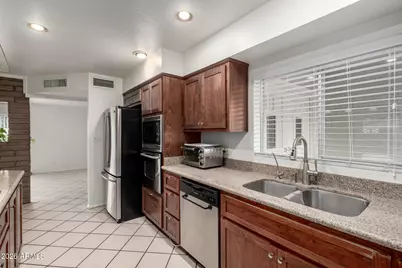 8126 N 16th Drive, Phoenix, AZ 85021 - Photo 25