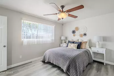 2445 W Diana Avenue, Phoenix, AZ 85021 - Photo 23