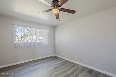 2445 W Diana Avenue, Phoenix, AZ 85021 - Photo 27