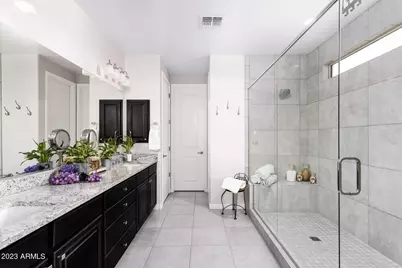 18426 N 65th Place, Phoenix, AZ 85054 - Photo 15