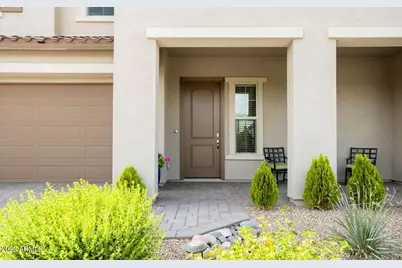 18426 N 65th Place, Phoenix, AZ 85054 - Photo 3