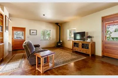 1360 S Grisby Road, Skull Valley, AZ 86338 - Photo 19