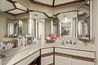 10410 N Cave Creek Road #1230, Phoenix, AZ 85020 - Photo 11