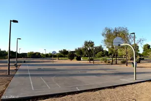 4714 E Prickly Pear Trail, Phoenix, AZ 85050 - Photo 31