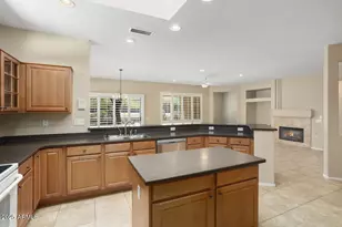 19341 N Guardian Ln, Surprise, AZ 85387 - Photo 19