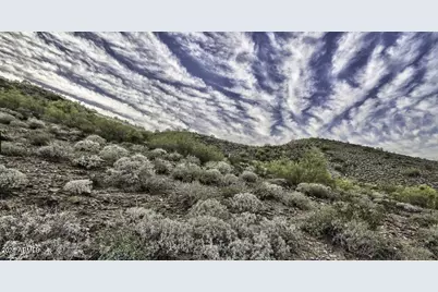 2703 E Friess Drive #5, Phoenix, AZ 85032 - Photo 1