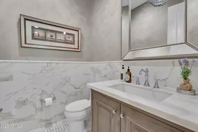 3507 N 39th Place, Phoenix, AZ 85018 - Photo 21