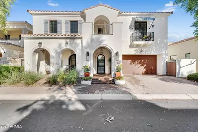 3507 N 39th Place, Phoenix, AZ 85018 - Photo 1