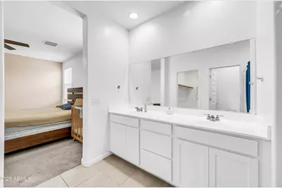 2340 W La Salle Street, Phoenix, AZ 85041 - Photo 9