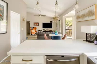 6533 E Grandview Drive, Scottsdale, AZ 85254 - Photo 5