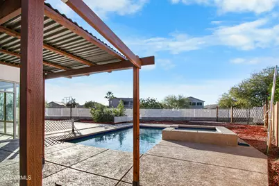 20652 N Donithan Way, Maricopa, AZ 85138 - Photo 31