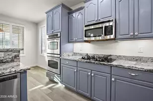 20652 N Donithan Way, Maricopa, AZ 85138 - Photo 9