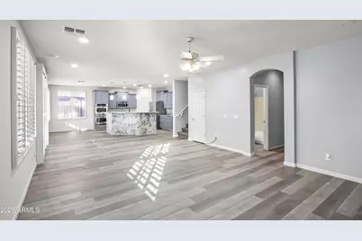 20652 N Donithan Way, Maricopa, AZ 85138 - Photo 5