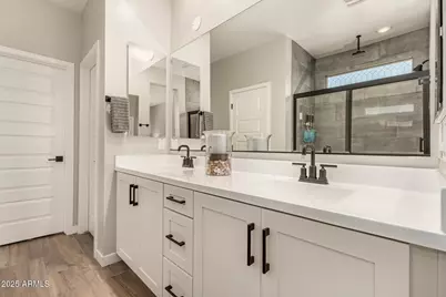 16863 W Maya Way, Surprise, AZ 85387 - Photo 17