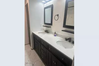 5747 W Missouri Avenue #216, Glendale, AZ 85301 - Photo 9