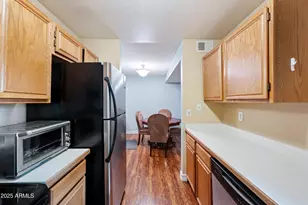 5518 E Lindstrom Ln, Mesa, AZ 85215 - Photo 9