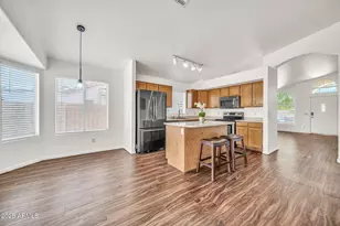 5344 W Oraibi Dr, Glendale, AZ 85308 - Photo 3