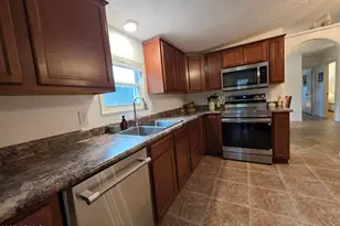 2233 E Behrend Dr, Phoenix, AZ 85024 - Photo 13