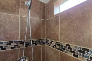 2233 E Behrend Dr, Phoenix, AZ 85024 - Photo 33