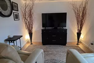 2233 E Behrend Dr, Phoenix, AZ 85024 - Photo 29