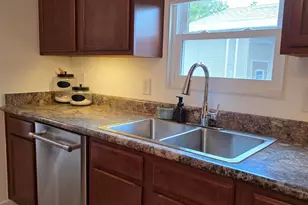 2233 E Behrend Dr, Phoenix, AZ 85024 - Photo 17