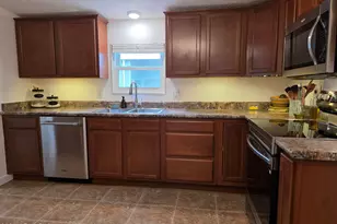 2233 E Behrend Dr, Phoenix, AZ 85024 - Photo 15