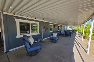 2233 E Behrend Dr, Phoenix, AZ 85024 - Photo 29