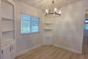 2233 E Behrend Dr, Phoenix, AZ 85024 - Photo 9