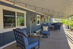 2233 E Behrend Dr, Phoenix, AZ 85024 - Photo 9