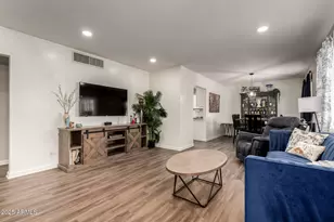 2418 W Greenbriar Dr, Phoenix, AZ 85023 - Photo 11