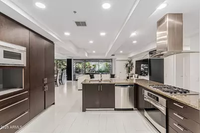 7121 E Rancho Vista Drive #2006, Scottsdale, AZ 85251 - Photo 11