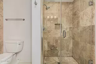 7121 E Rancho Vista Dr, Scottsdale, AZ 85251 - Photo 19