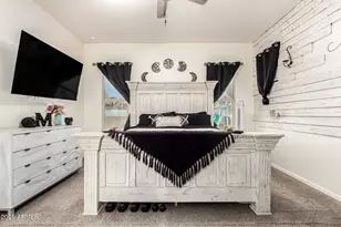 18522 W Thistle Landing Dr, Goodyear, AZ 85338 - Photo 17