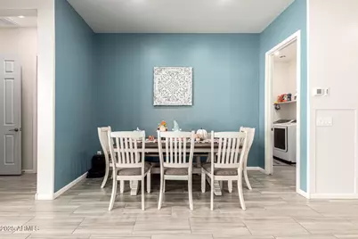 18522 W Thistle Landing Drive, Goodyear, AZ 85338 - Photo 7