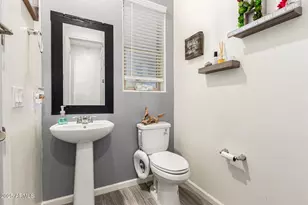 18522 W Thistle Landing Dr, Goodyear, AZ 85338 - Photo 15