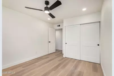 2501 E Pebble Beach Drive, Tempe, AZ 85282 - Photo 29