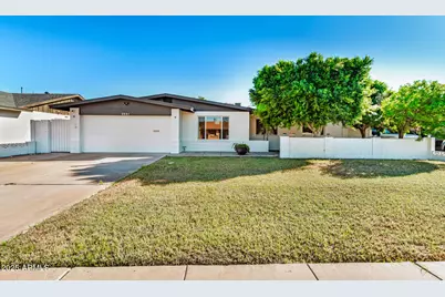 2501 E Pebble Beach Drive, Tempe, AZ 85282 - Photo 1