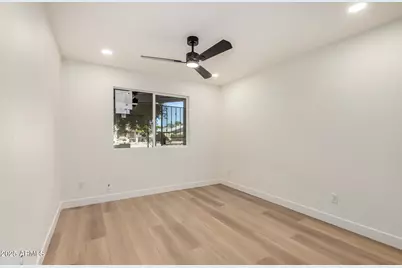 2501 E Pebble Beach Drive, Tempe, AZ 85282 - Photo 33