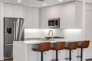 7161 E Rancho Vista Dr, Scottsdale, AZ 85251 - Photo 7