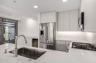 7161 E Rancho Vista Dr, Scottsdale, AZ 85251 - Photo 7