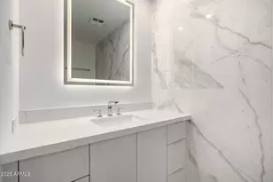 7161 E Rancho Vista Dr, Scottsdale, AZ 85251 - Photo 27