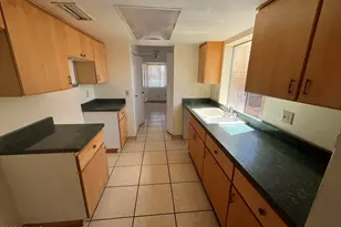 8658 W Earll Dr, Phoenix, AZ 85037 - Photo 5