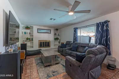 13150 N 22nd Avenue, Phoenix, AZ 85029 - Photo 3